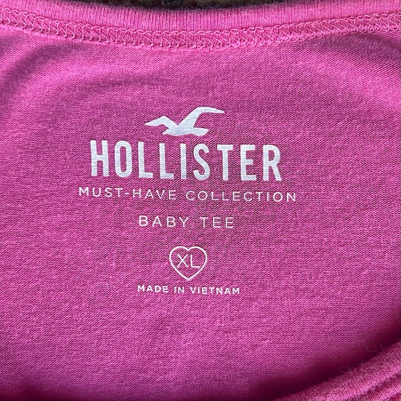 Hollister Side Cinch Baby-Tee - Picture 7 of 13